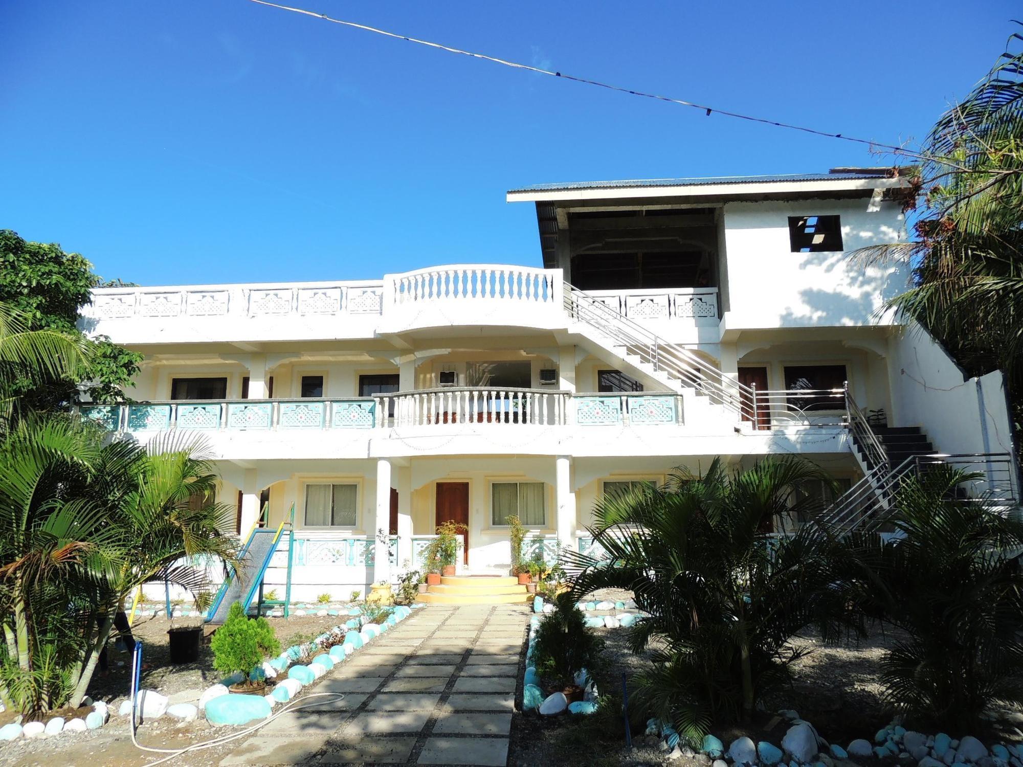 Palm Grove Saud Holiday Complex Hotel Pagudpud Exterior photo
